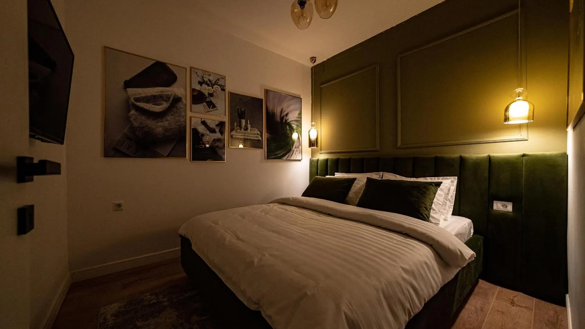City Center Elegance - Stylish 2Br Apartment At Piata Amzei Bucureşti