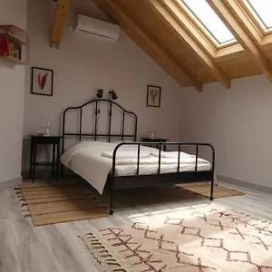 Apartament Cozy Attic